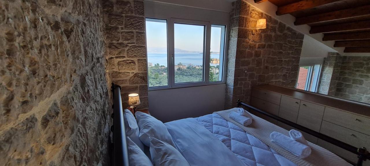 托隆Πέτρα, Ελιά Και Λεβάντα别墅 外观 照片
