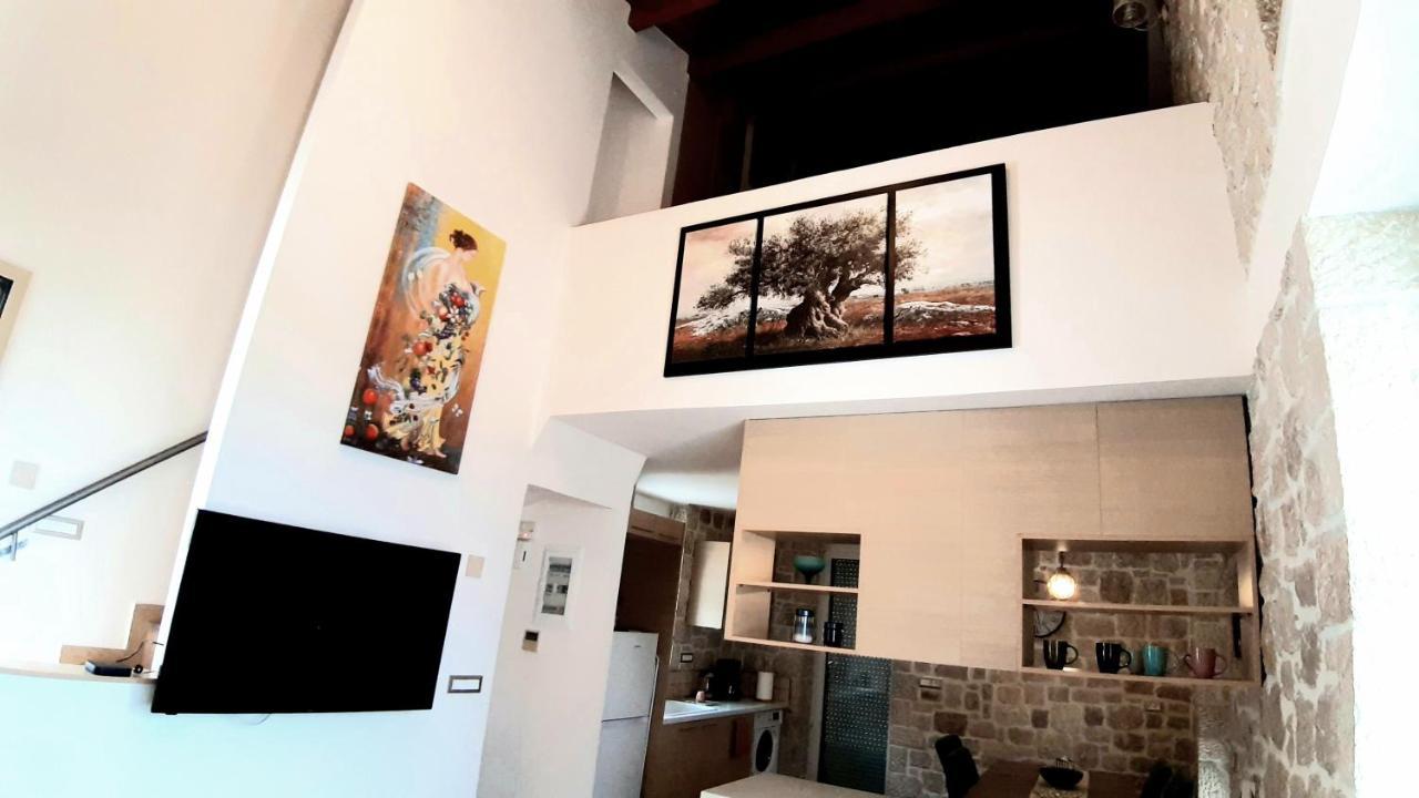 托隆Πέτρα, Ελιά Και Λεβάντα别墅 外观 照片